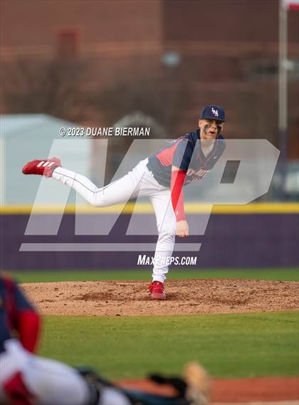 Thumbnail 2 in Lewisburg @ Desoto Central photogallery.