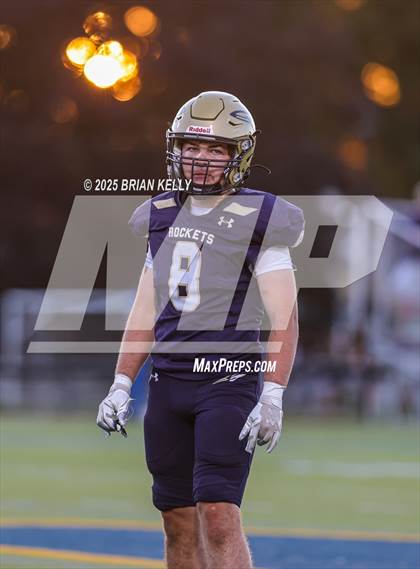 Thumbnail 2 in Lincoln-Sudbury @ Needham photogallery.