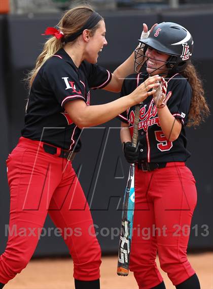 Thumbnail 3 in Lovejoy vs Foster (UIL 4A Semifinal)  photogallery.