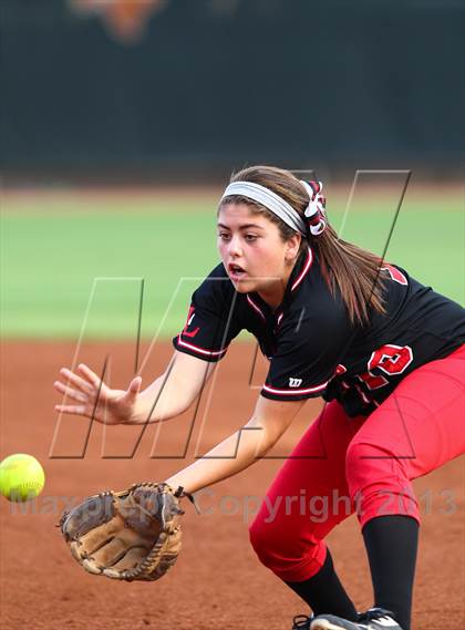 Thumbnail 3 in Lovejoy vs Foster (UIL 4A Semifinal)  photogallery.