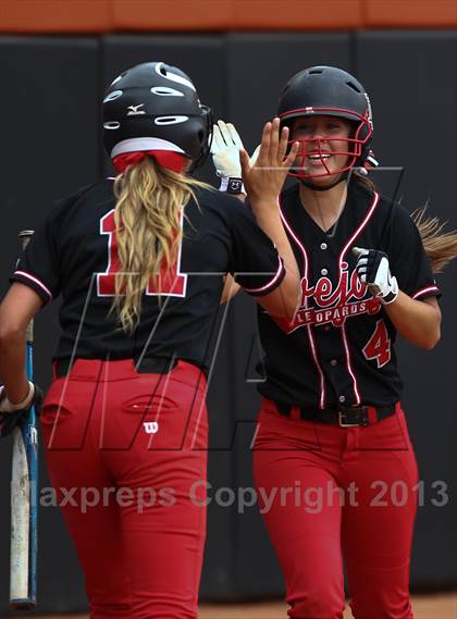 Thumbnail 2 in Lovejoy vs Foster (UIL 4A Semifinal)  photogallery.
