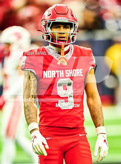 Thumbnail 3 in Katy vs. North Shore (UIL 6A D1 Football Regional) photogallery.