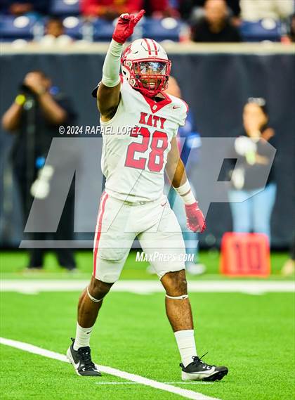 Thumbnail 2 in Katy vs. North Shore (UIL 6A D1 Football Regional) photogallery.