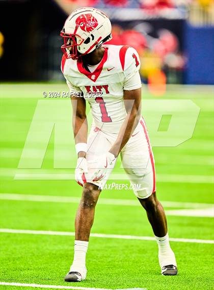 Thumbnail 1 in Katy vs. North Shore (UIL 6A D1 Football Regional) photogallery.