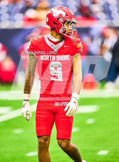 Thumbnail 3 in Katy vs. North Shore (UIL 6A D1 Football Regional) photogallery.