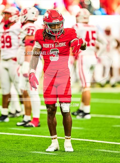 Thumbnail 2 in Katy vs. North Shore (UIL 6A D1 Football Regional) photogallery.