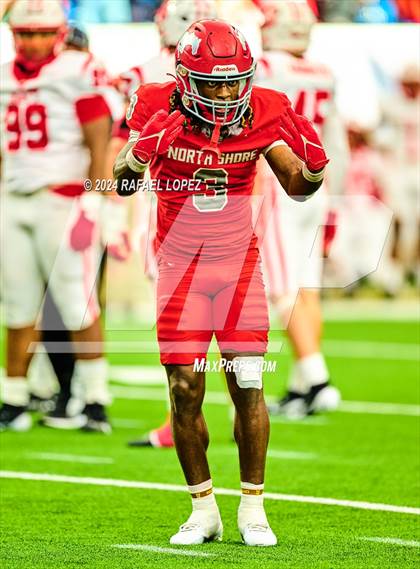 Thumbnail 1 in Katy vs. North Shore (UIL 6A D1 Football Regional) photogallery.