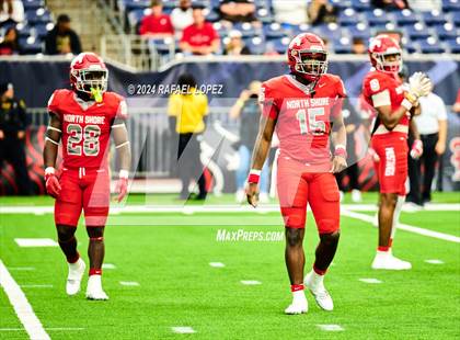 Thumbnail 1 in Katy vs. North Shore (UIL 6A D1 Football Regional) photogallery.