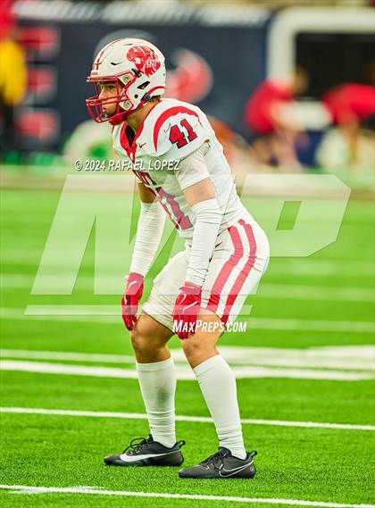 Thumbnail 2 in Katy vs. North Shore (UIL 6A D1 Football Regional) photogallery.