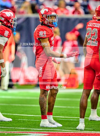 Thumbnail 1 in Katy vs. North Shore (UIL 6A D1 Football Regional) photogallery.