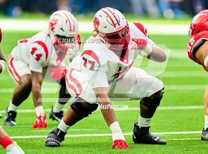 Thumbnail 3 in Katy vs. North Shore (UIL 6A D1 Football Regional) photogallery.
