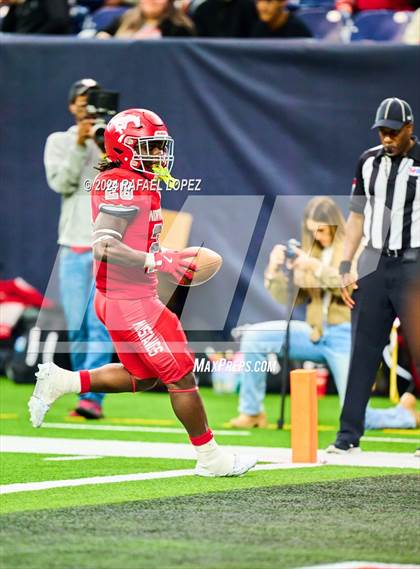 Thumbnail 3 in Katy vs. North Shore (UIL 6A D1 Football Regional) photogallery.