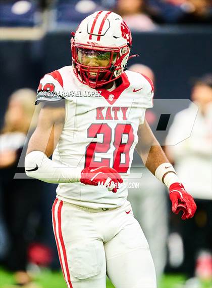 Thumbnail 1 in Katy vs. North Shore (UIL 6A D1 Football Regional) photogallery.