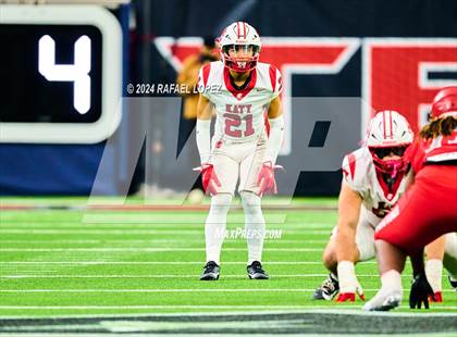 Thumbnail 1 in Katy vs. North Shore (UIL 6A D1 Football Regional) photogallery.
