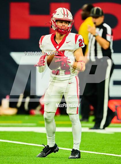Thumbnail 1 in Katy vs. North Shore (UIL 6A D1 Football Regional) photogallery.