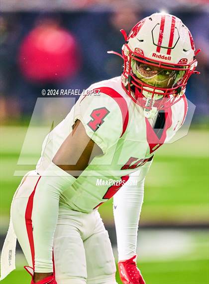 Thumbnail 1 in Katy vs. North Shore (UIL 6A D1 Football Regional) photogallery.