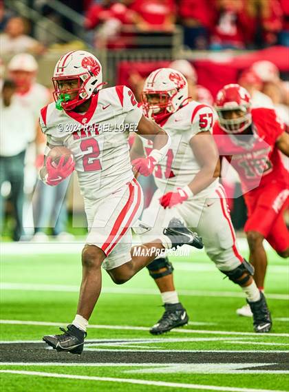 Thumbnail 3 in Katy vs. North Shore (UIL 6A D1 Football Regional) photogallery.