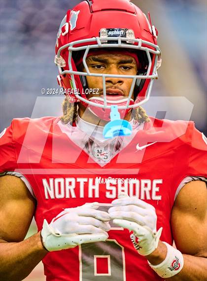 Thumbnail 1 in Katy vs. North Shore (UIL 6A D1 Football Regional) photogallery.