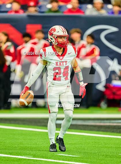 Thumbnail 3 in Katy vs. North Shore (UIL 6A D1 Football Regional) photogallery.