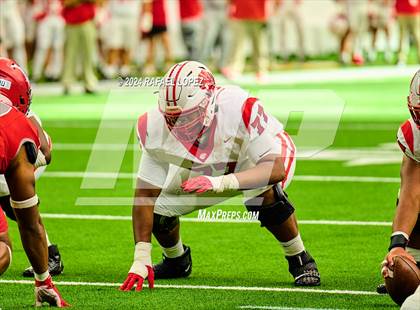 Thumbnail 2 in Katy vs. North Shore (UIL 6A D1 Football Regional) photogallery.