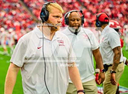 Thumbnail 3 in Katy vs. North Shore (UIL 6A D1 Football Regional) photogallery.