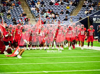 Thumbnail 1 in Katy vs. North Shore (UIL 6A D1 Football Regional) photogallery.