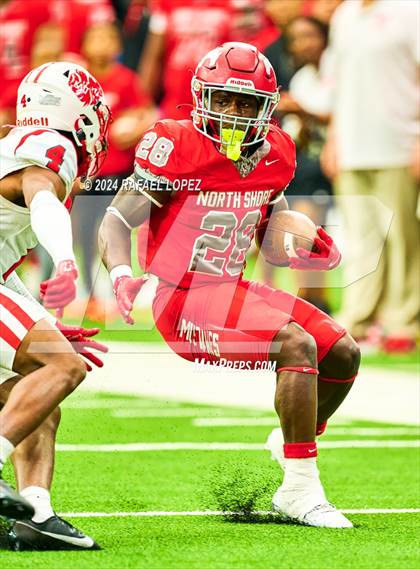 Thumbnail 2 in Katy vs. North Shore (UIL 6A D1 Football Regional) photogallery.