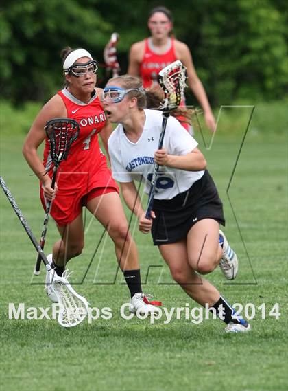Thumbnail 2 in Conard @ Glastonbury photogallery.