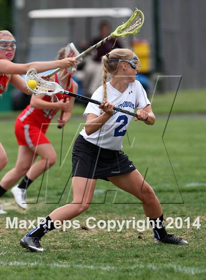 Thumbnail 1 in Conard @ Glastonbury photogallery.