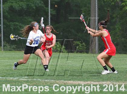 Thumbnail 1 in Conard @ Glastonbury photogallery.