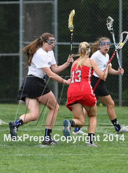 Thumbnail 3 in Conard @ Glastonbury photogallery.