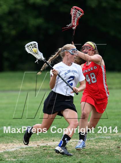 Thumbnail 1 in Conard @ Glastonbury photogallery.