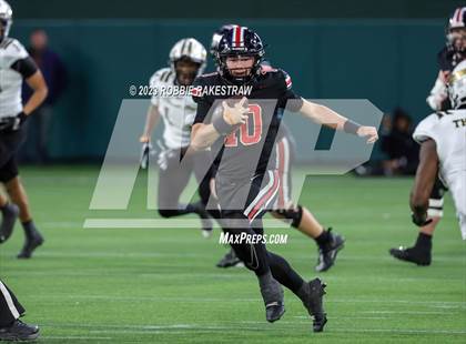 Thumbnail 3 in South Oak Cliff vs. Lovejoy (UIL 5A DII Regional Finals) photogallery.