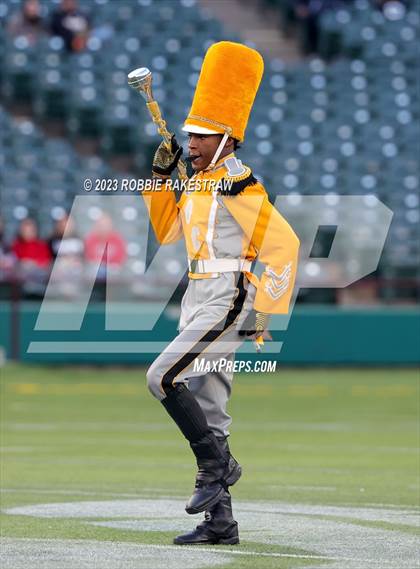 Thumbnail 1 in South Oak Cliff vs. Lovejoy (UIL 5A DII Regional Finals) photogallery.