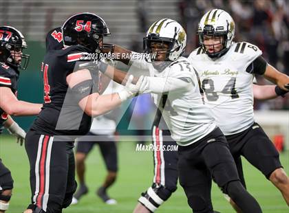 Thumbnail 2 in South Oak Cliff vs. Lovejoy (UIL 5A DII Regional Finals) photogallery.