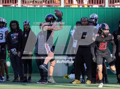 Thumbnail 1 in South Oak Cliff vs. Lovejoy (UIL 5A DII Regional Finals) photogallery.