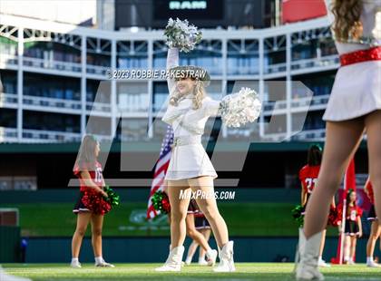Thumbnail 2 in South Oak Cliff vs. Lovejoy (UIL 5A DII Regional Finals) photogallery.