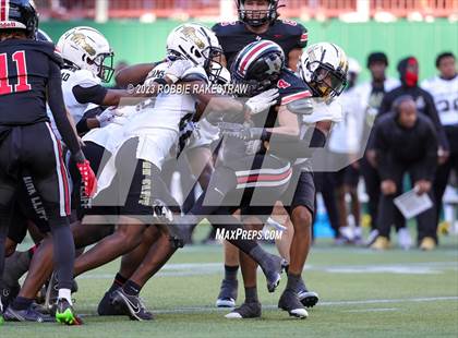 Thumbnail 1 in South Oak Cliff vs. Lovejoy (UIL 5A DII Regional Finals) photogallery.