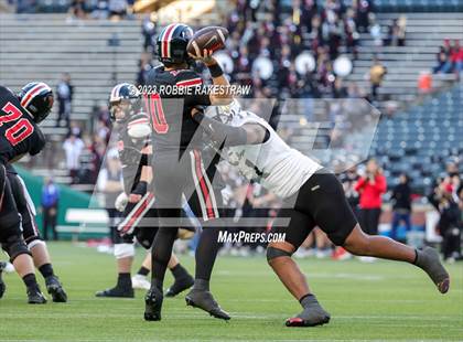 Thumbnail 1 in South Oak Cliff vs. Lovejoy (UIL 5A DII Regional Finals) photogallery.