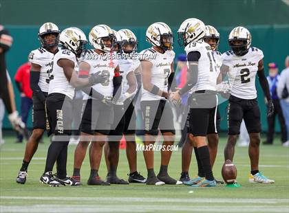 Thumbnail 3 in South Oak Cliff vs. Lovejoy (UIL 5A DII Regional Finals) photogallery.