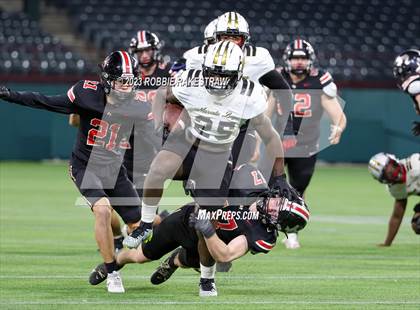 Thumbnail 2 in South Oak Cliff vs. Lovejoy (UIL 5A DII Regional Finals) photogallery.