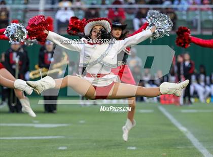 Thumbnail 1 in South Oak Cliff vs. Lovejoy (UIL 5A DII Regional Finals) photogallery.