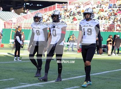 Thumbnail 2 in South Oak Cliff vs. Lovejoy (UIL 5A DII Regional Finals) photogallery.
