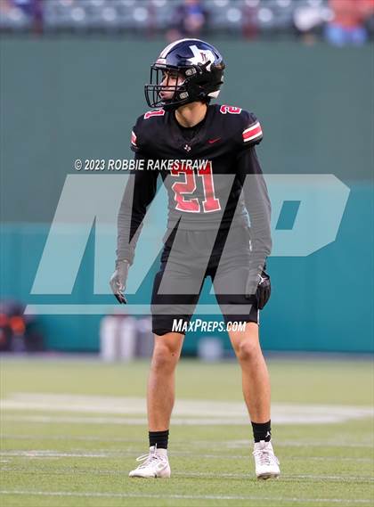 Thumbnail 3 in South Oak Cliff vs. Lovejoy (UIL 5A DII Regional Finals) photogallery.