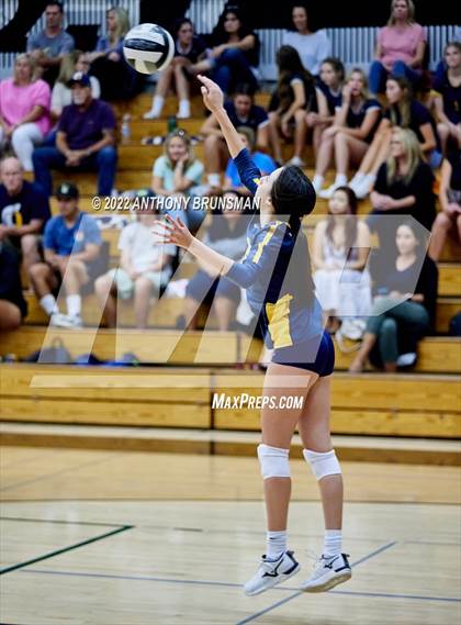 Thumbnail 2 in Oak Ridge @ Granite Bay photogallery.