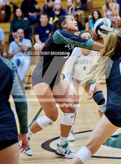 Thumbnail 1 in Oak Ridge @ Granite Bay photogallery.