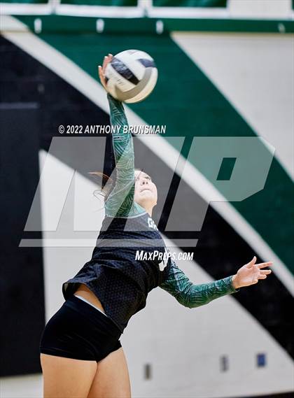 Thumbnail 1 in Oak Ridge @ Granite Bay photogallery.