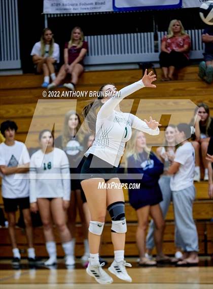 Thumbnail 2 in Oak Ridge @ Granite Bay photogallery.