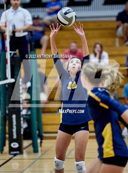Thumbnail 3 in Oak Ridge @ Granite Bay photogallery.