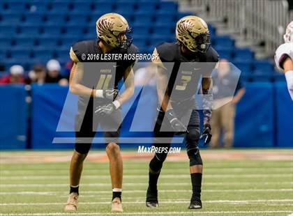 Thumbnail 3 in Foster vs. Dripping Springs (UIL 5A Regional Final) photogallery.